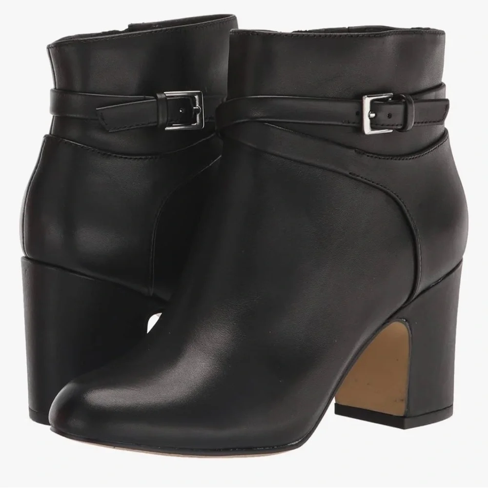 Bella Vita Black Ankle Booties women’s          size 8